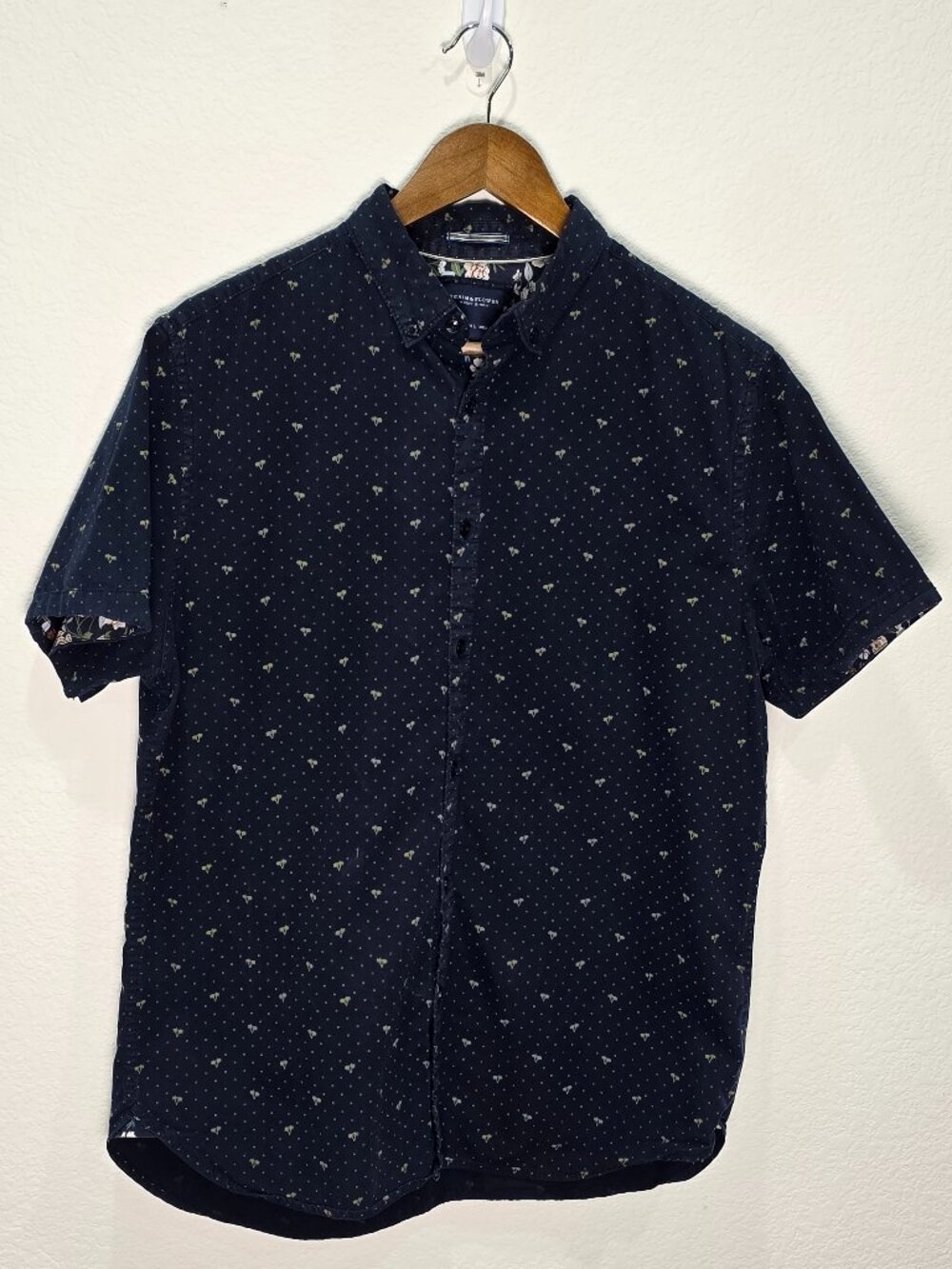 Denim & Flower Men's Large Navy Short Sleeve Dotted Button Down Shirt